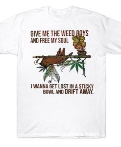 Give Me The Weed Boys And Free My Soul Funny Halloween Witch Smoking Cannabis Marijuana Weed T-shirt