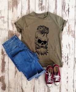 man with beard t-shirt