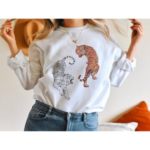 Vintage Tiger Crewneck Kawaii sweatshirt