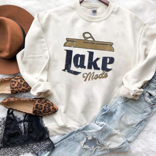 Lake Mode Distressed Vintage Crewneck Sweatshirt