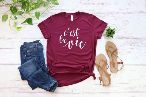 C'est la Vie Graphic Tee T-shirt