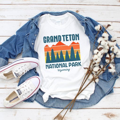 Grand Teton National Park Vintage Jackson Wyoming Unisex T-Shirt