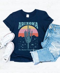 Retro Vintage Arizona Desert Saguaro Cactus T-Shirt