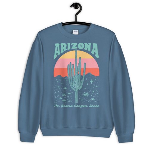 Vintage Arizona Saguaro Cactus Desert Retro Grand Canyon Crewneck Sweatshirt