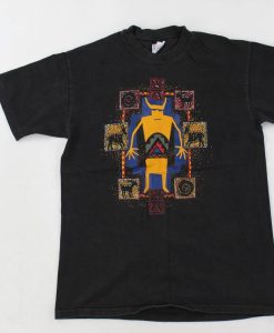 93 Aztec Art Graphic T-Shirt