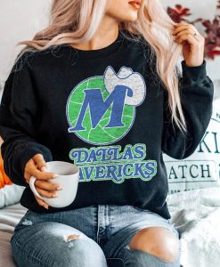 Vintage Dallas Mavericks NBA Basketball Crewneck Sweatshirt