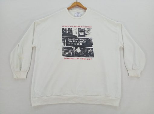 Vintage BROOKLYN CITY HALL Station Graphic Women Sweatshirt