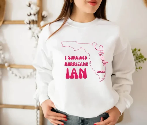 I Survived Hurricane Ian2022 Sweatshirt