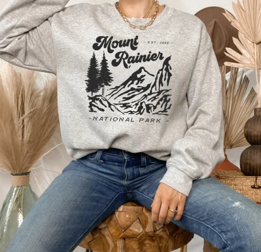 Mount Rainier National Park Unisex Sweatshirt