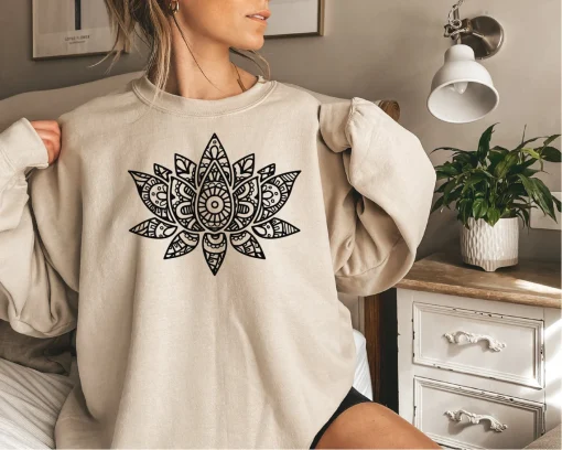 Mandala Lotus Sweatshirt